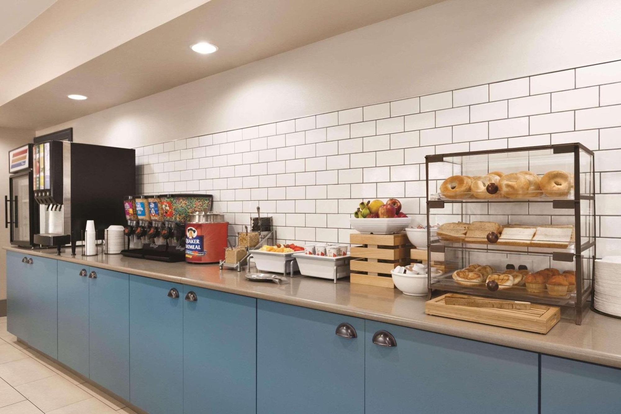 Country Inn & Suites By Radisson, Washington, Dc East - Capitol Heights, Md Εξωτερικό φωτογραφία